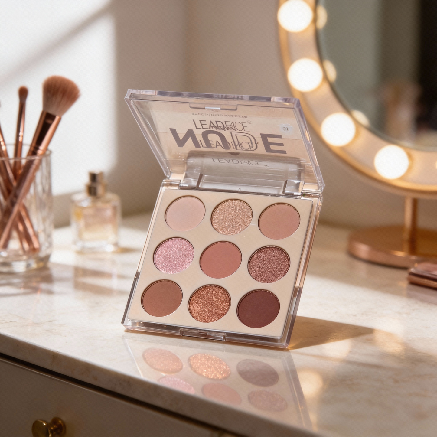 Paleta de Sombras en Tonos Rosa y Neutros