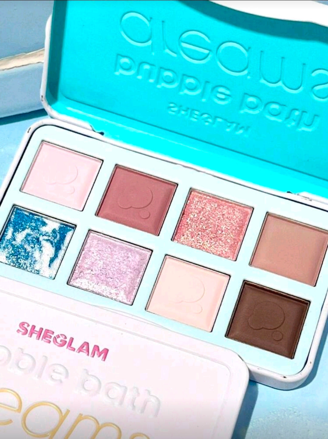 SHEGLAM - Paleta de Sombras Bubble Bath Dreams
