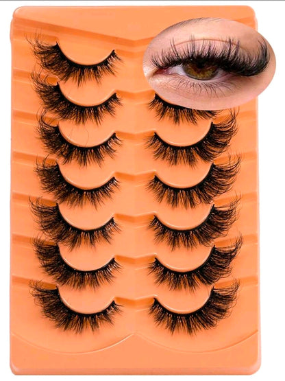 Set de 7 pares de pestañas diseño Wispy Cat Eye